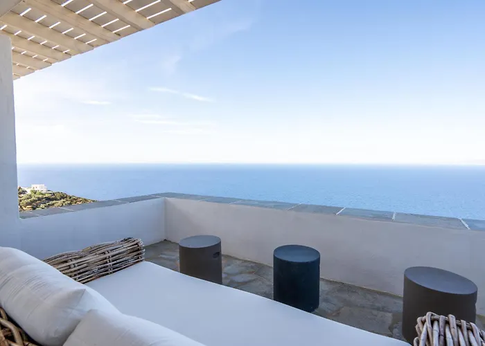 Astarte Luxury Apartments